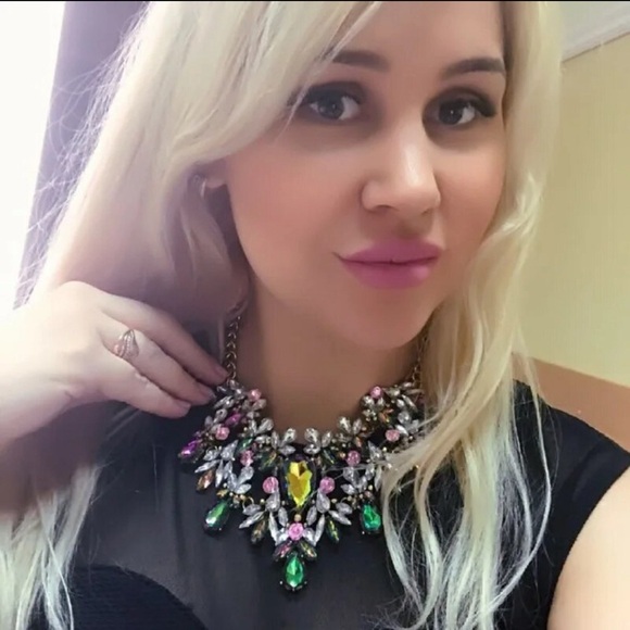Zara Colorful Crystal Bib Necklace - Picture 6 of 15